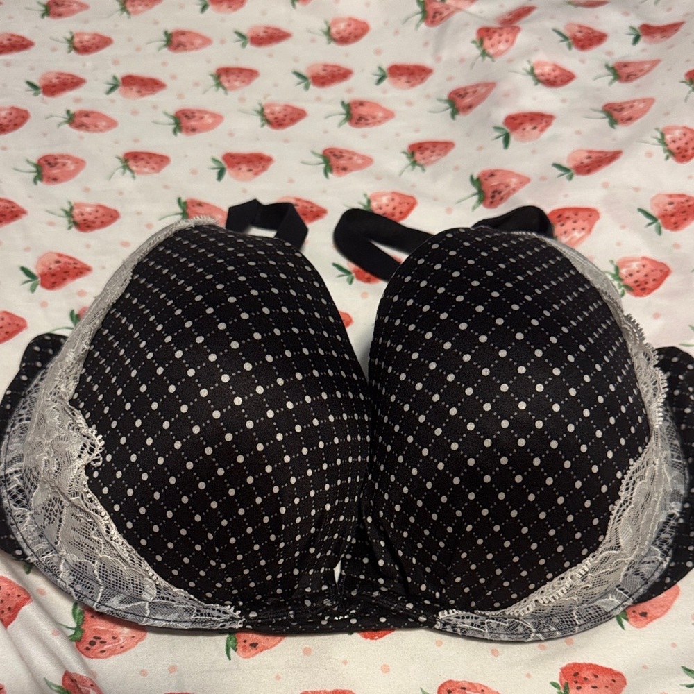 Victoria's Secret Black and White Polka Dot Lace-Trim Push-Up Bra